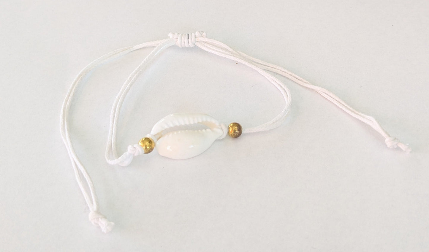 Sarongi Cowrie Bracelet