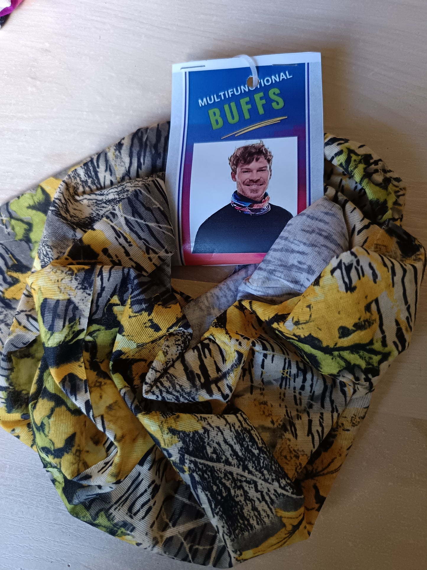 VV Buff - Camouflaged