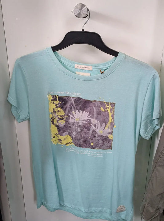 Lizzy Madri Ladies tee